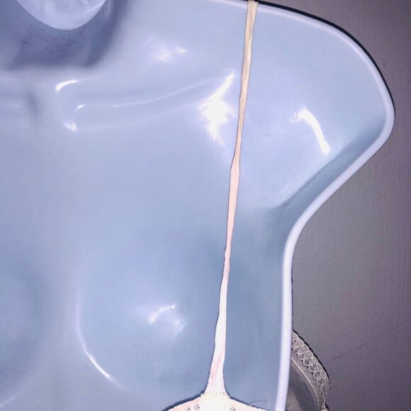 Vintage Womens M Full Slip Ivory Nylon Lace V Neck - Picture 8 of 10